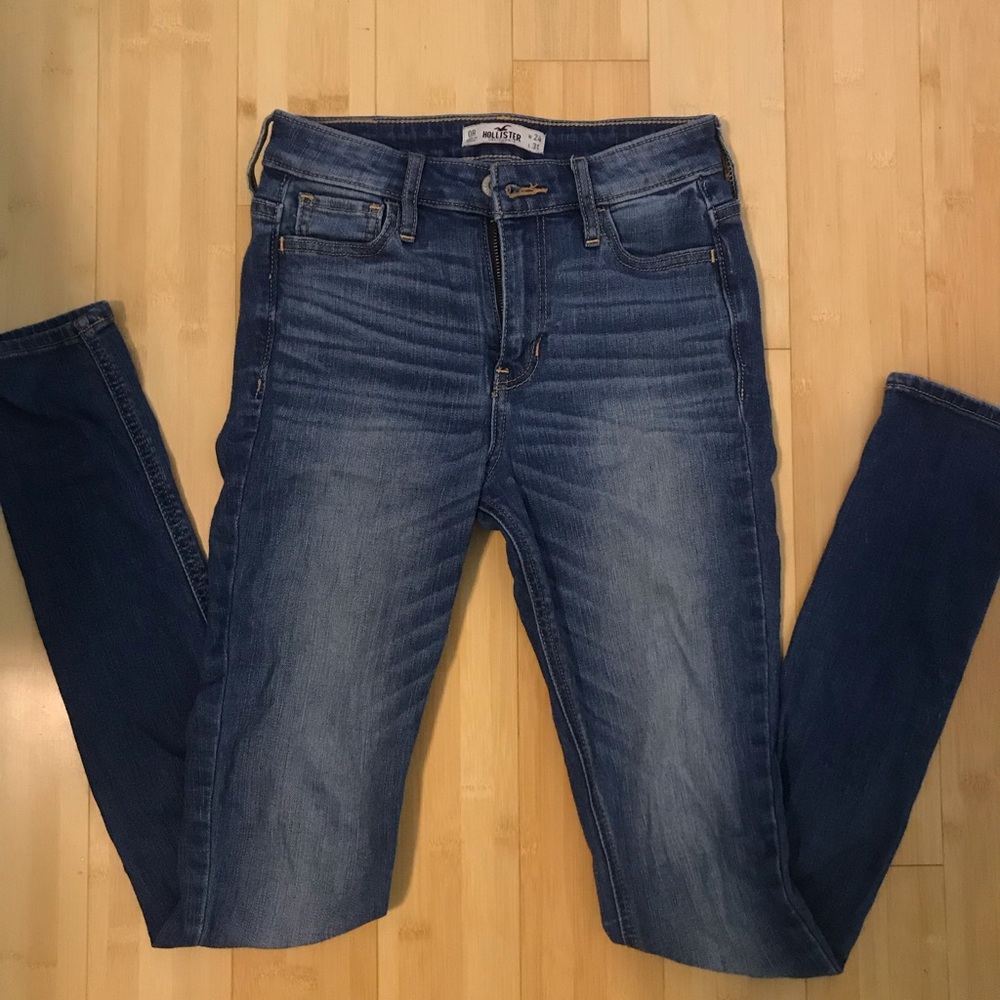 Hollister High Rise Super Skinny Jeans